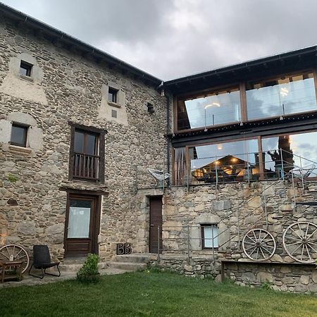 Mas Farner - Adults Only Bed & Breakfast Llivia Eksteriør bilde